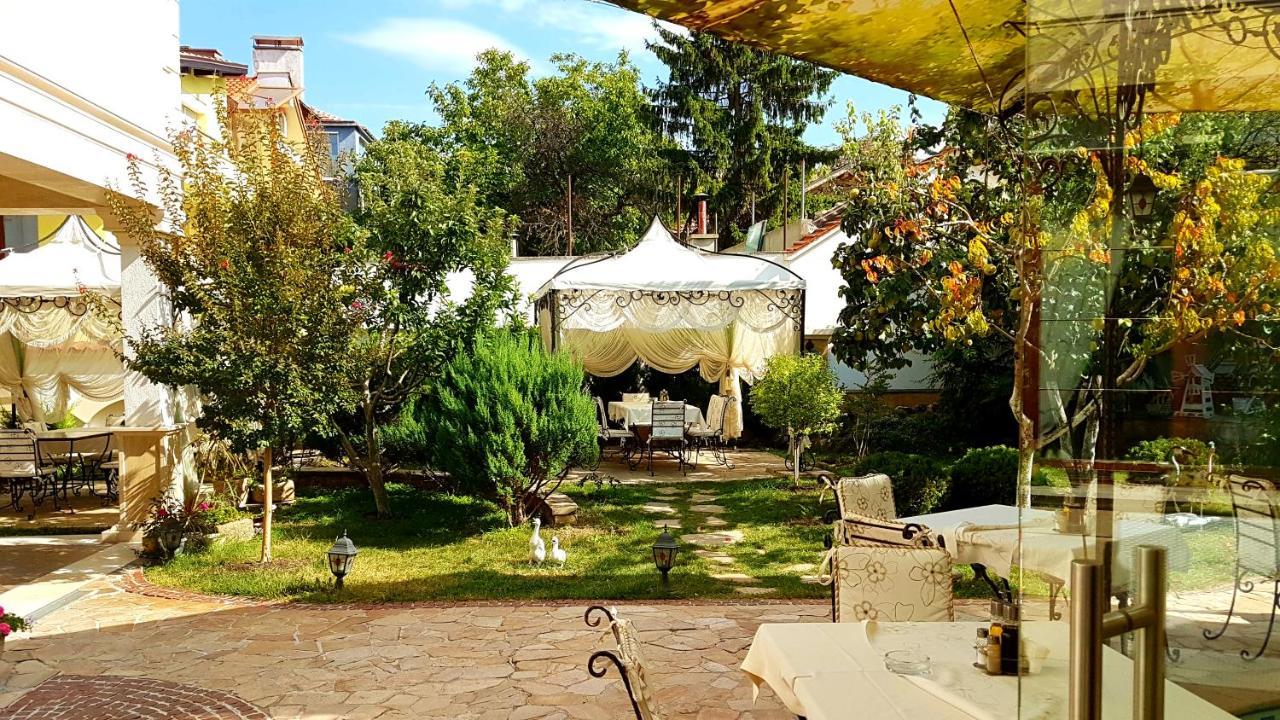 Hotel Green Garden Šumen Exteriér fotografie